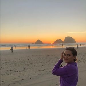 Meet your Posher, Bridgette